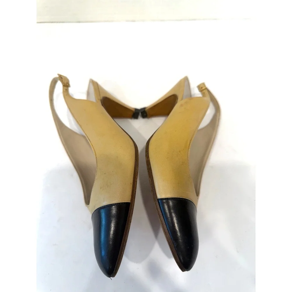 Chanel Beige Black Leather Cap Almond Toe Slingback Heel Pumps Sz 5.5